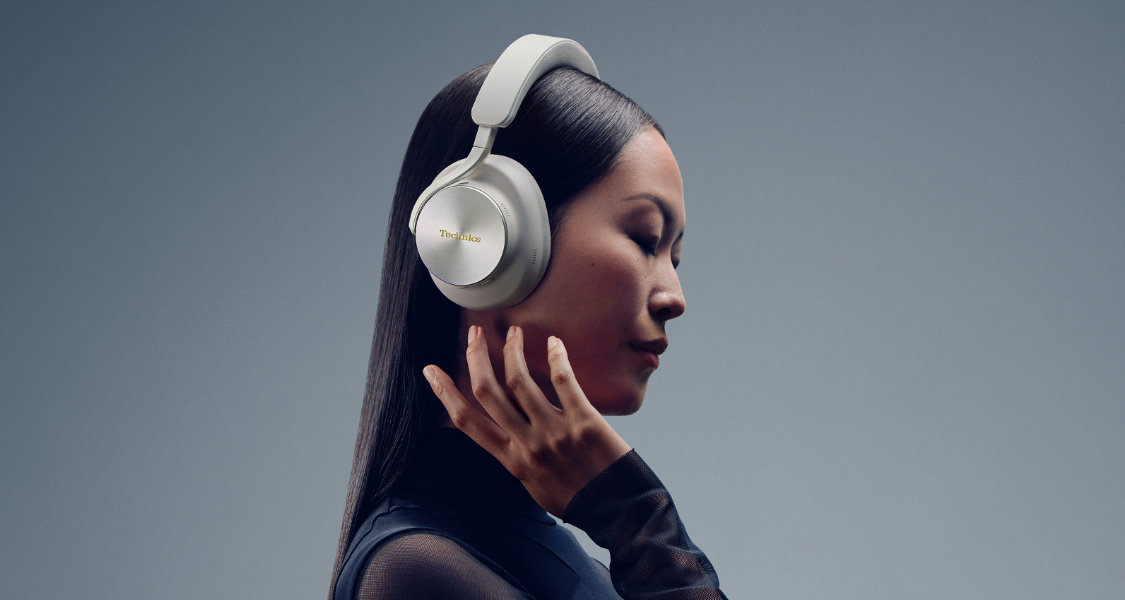 Technics EAH-A1000