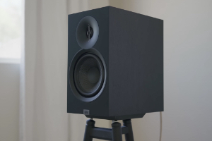 ELAC Debut B6.3: акустика, которая стоит своих денег
