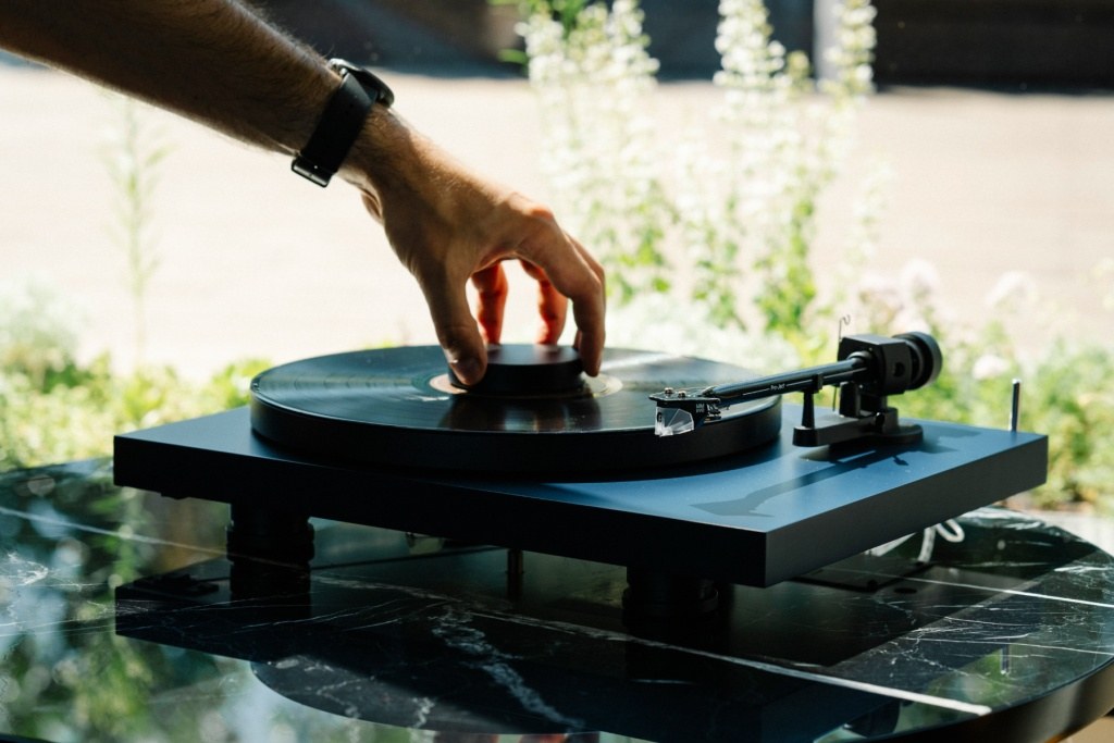 Pro-Ject Debut EVO 2 завоевал награду Sound Matters