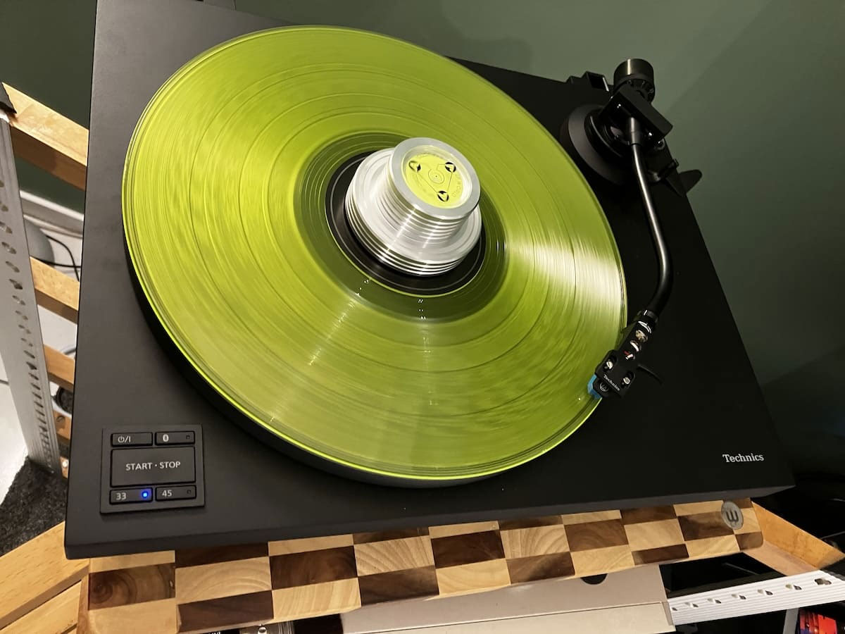 Обзор проигрывателя винила Technics SL-40CBT | Журнал Witchdoctor.co.nz