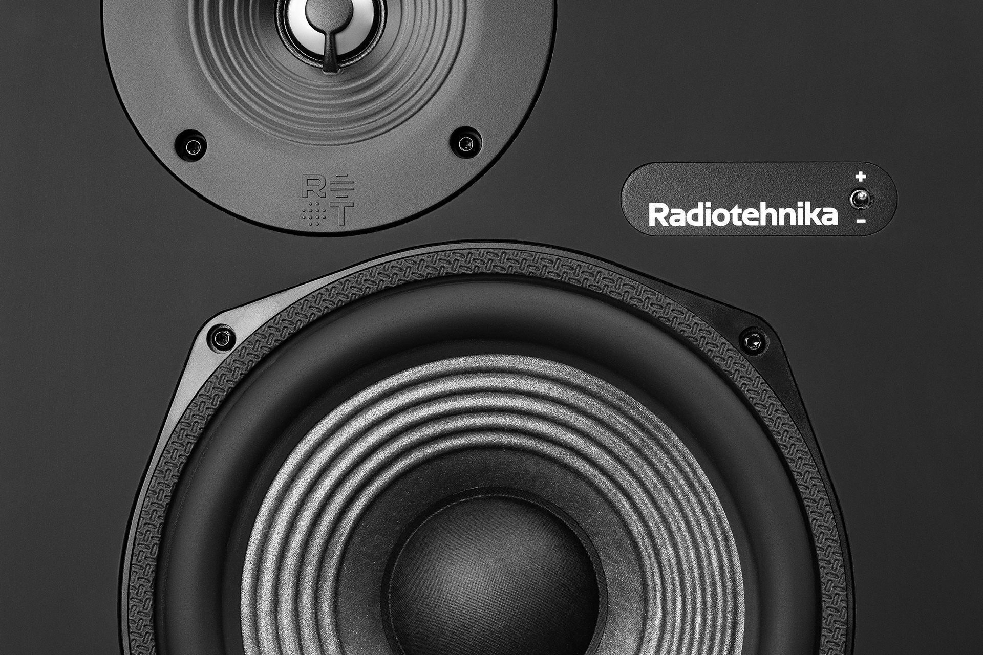 Тест полочной акустики Radiotehnika Sigma 1.01: рок-н-ролл жив! • Stereo.ru