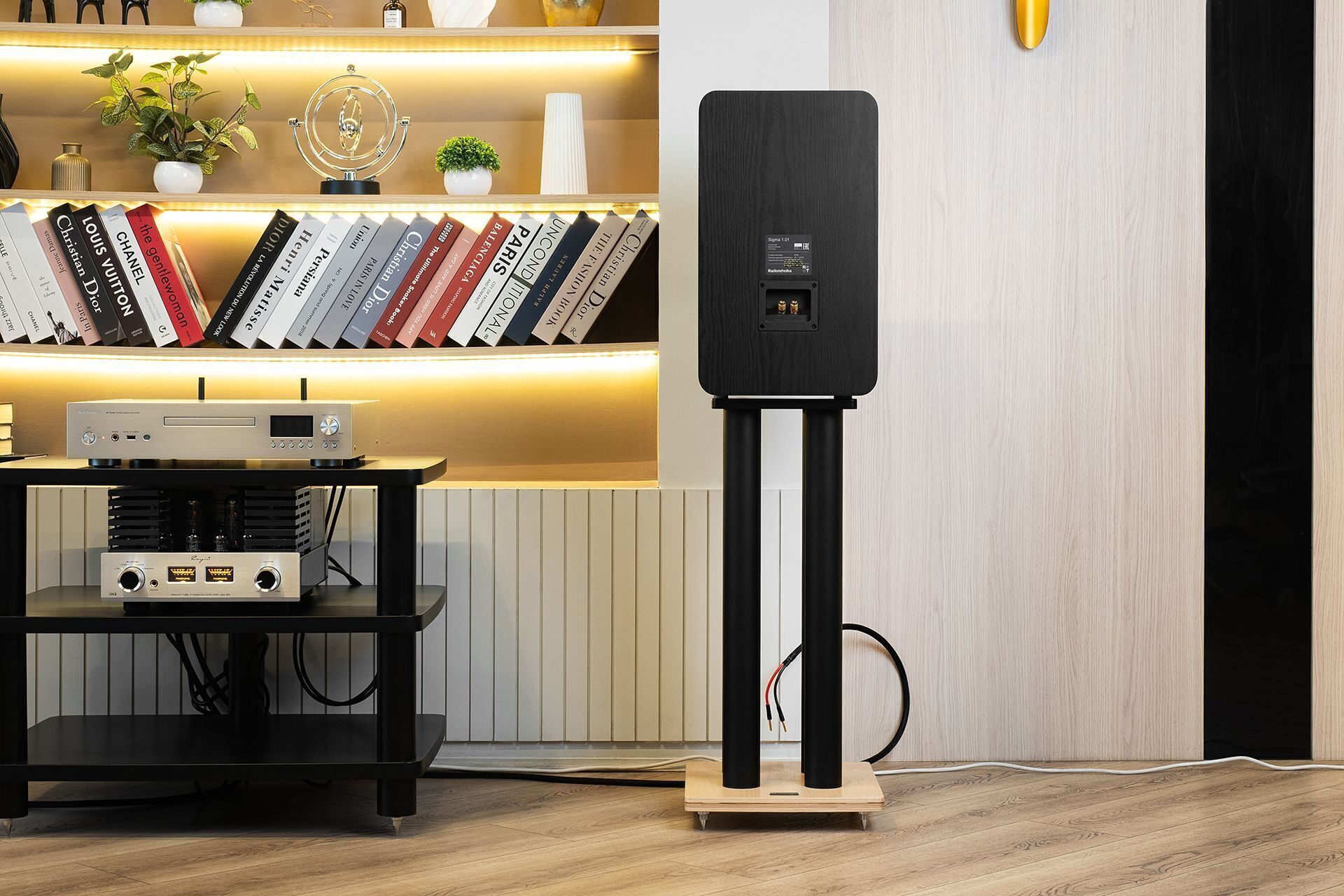 Тест полочной акустики Radiotehnika Sigma 1.01: рок-н-ролл жив! • Stereo.ru