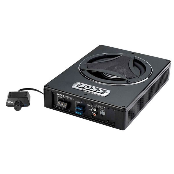Автомобильный активный сабвуфер 8" BOSS Audio BASS900