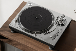 Новое поколение прямого привода Technics: SL-1200GR2 и SL-1300G уже в России
