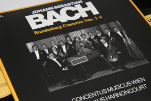 Забытый подарок. Nicolaus Harnoncourt & Concentus Musicus Wien – Bach: Brandenburg Concertos Nos. 1-6. Обзор