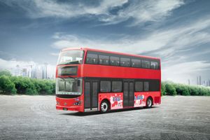 Лондонским электробусам добавили искусственную озвучку для безопасности