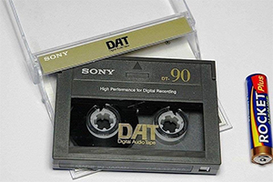 DAT-формат ни в чем не виноват: история и тесты цифровой аудиокассеты