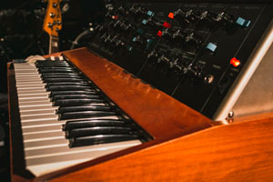 Производитель синтезаторов Moog куплен конгломератом inMusic