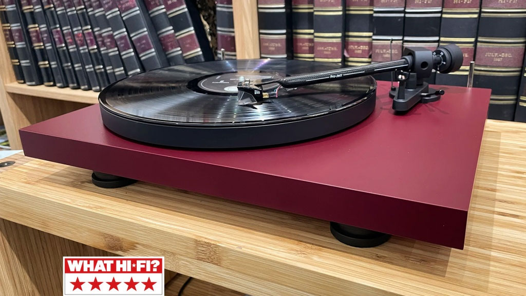 Pro-Ject Debut EVO 2 завоевал награду What Hi-Fi?