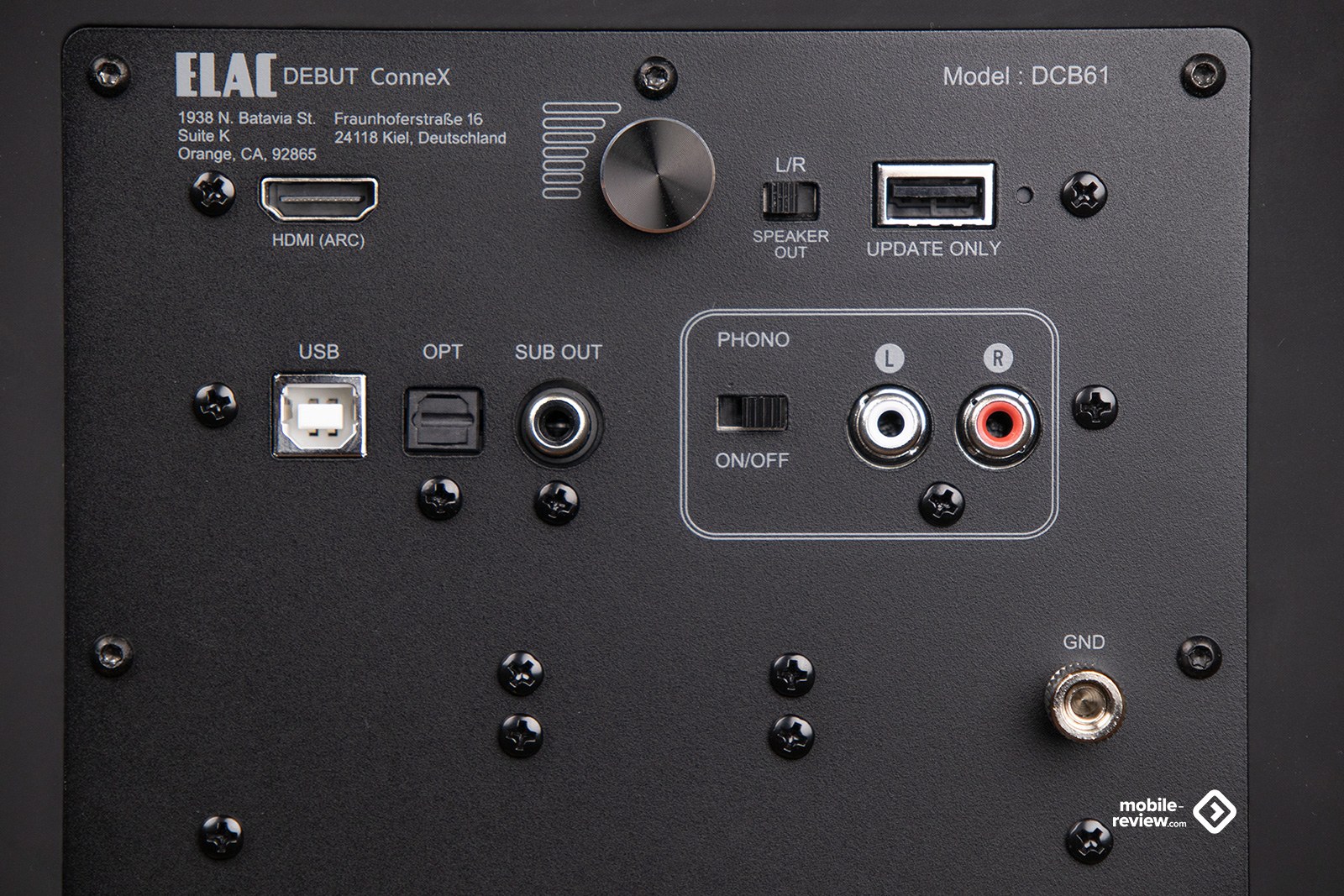 ELAC Debut ConneX DCB61: обзор активных колонок для тех, кому хочется больше | mobile-review.com