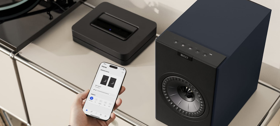 Активная полочная акустика KEF Coda W