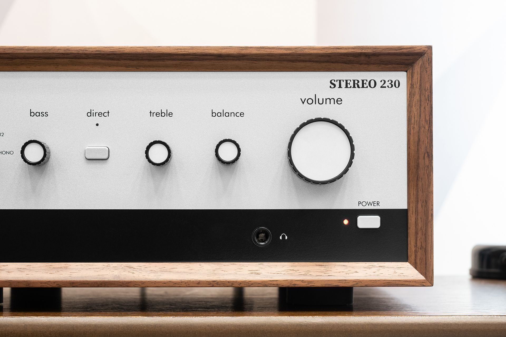 Тест интегрального усилителя Leak Stereo 230 культура звука • Stereo.ru
