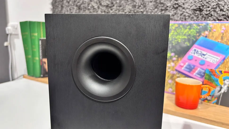 Обзор ELAC Debut 3.0 DB53 / whathifi.com