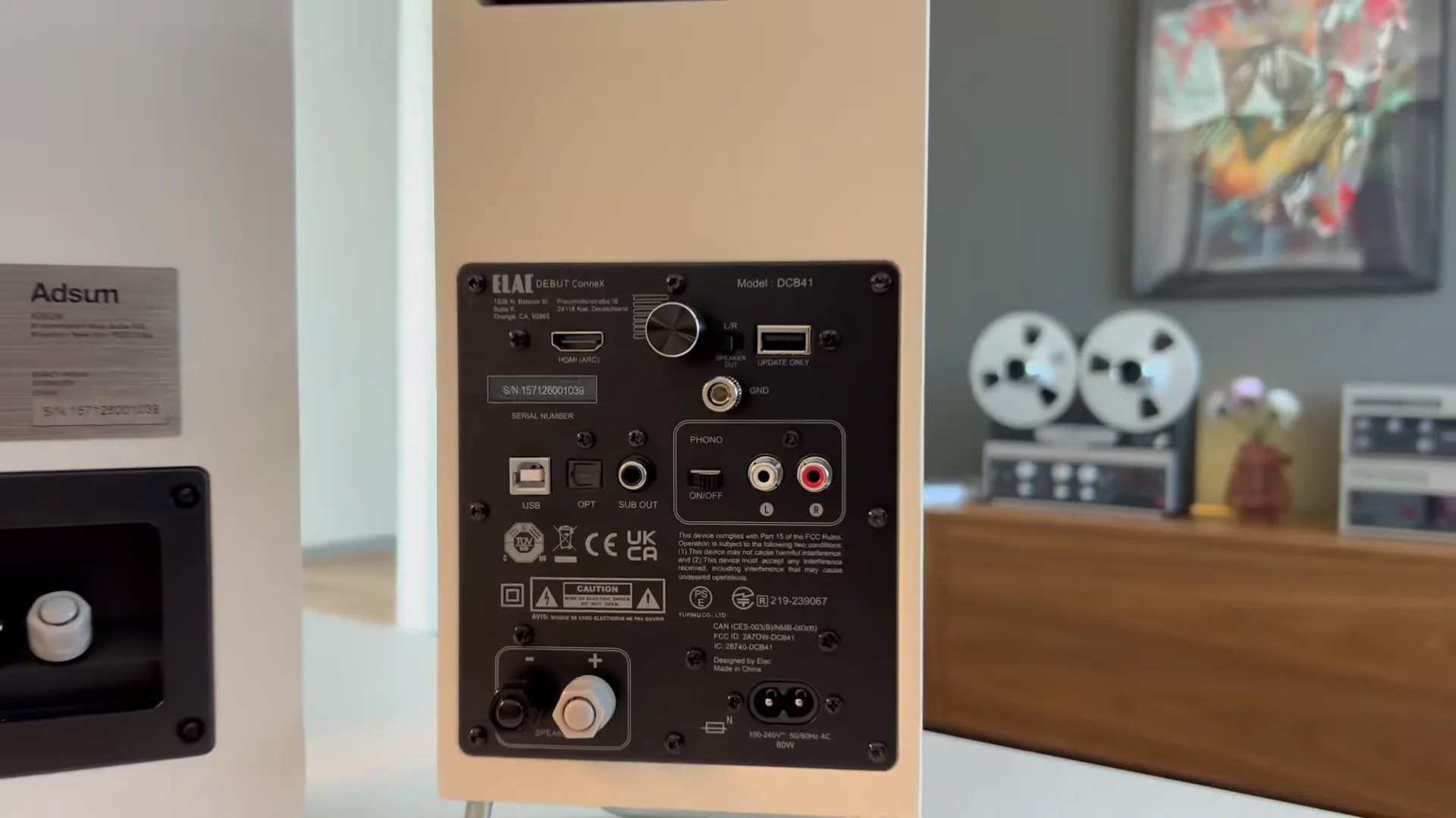 Обзор полочных колонок ELAC Debut ConneX Adsum DCB41-DS / 7review.com