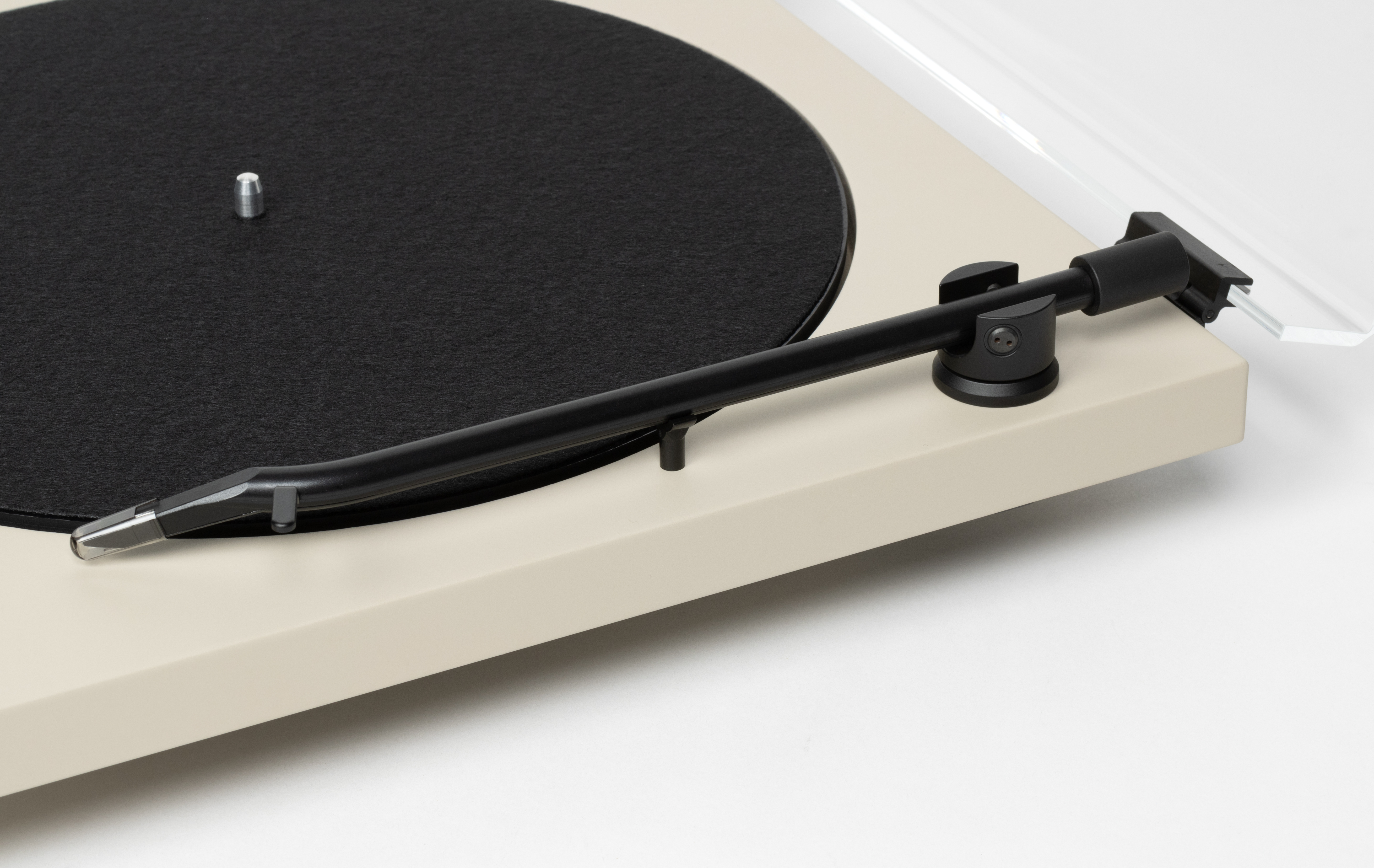 Обзор винилового проигрывателя Tone Factory Turntable / ixbt.com