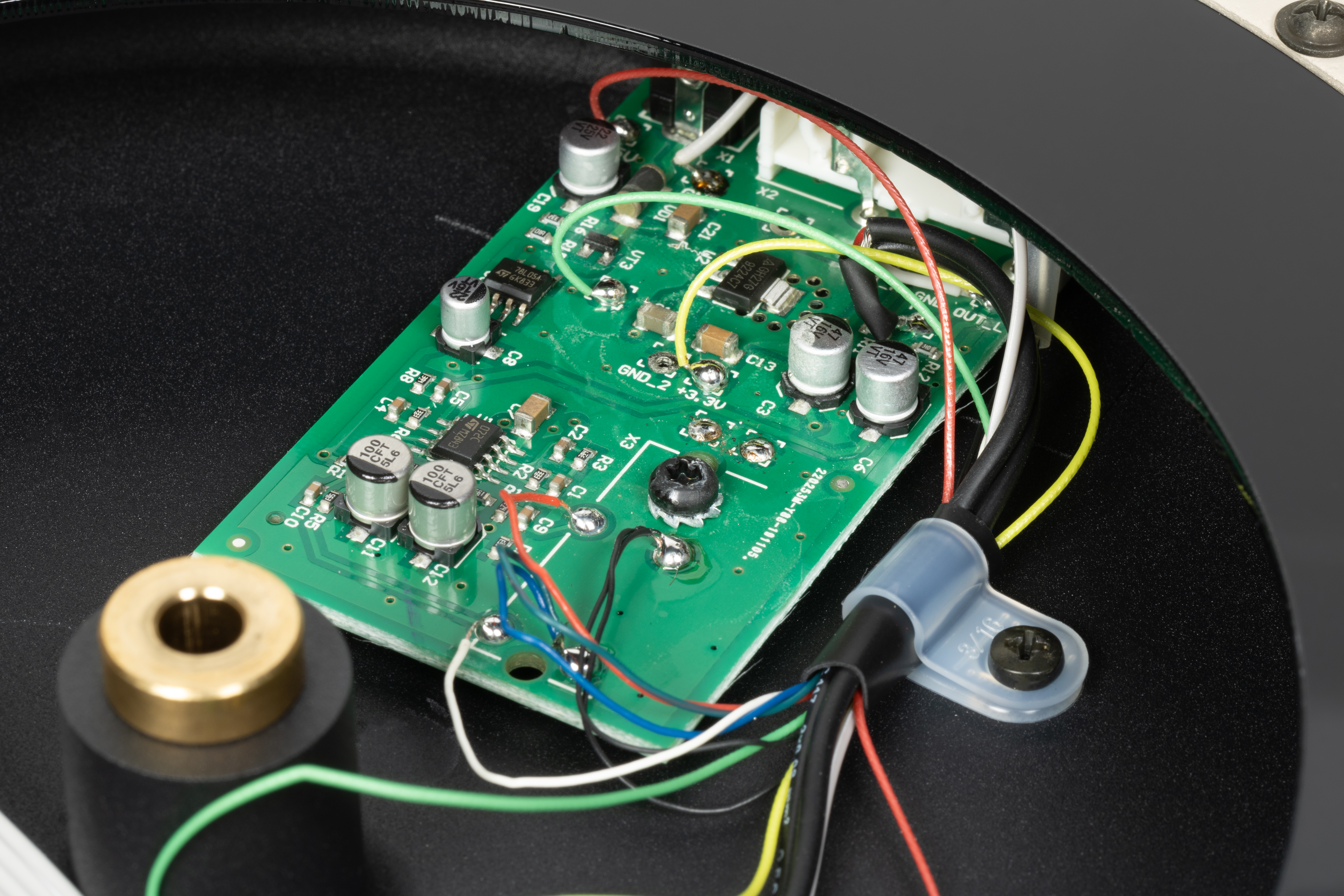 Обзор винилового проигрывателя Tone Factory Turntable / ixbt.com