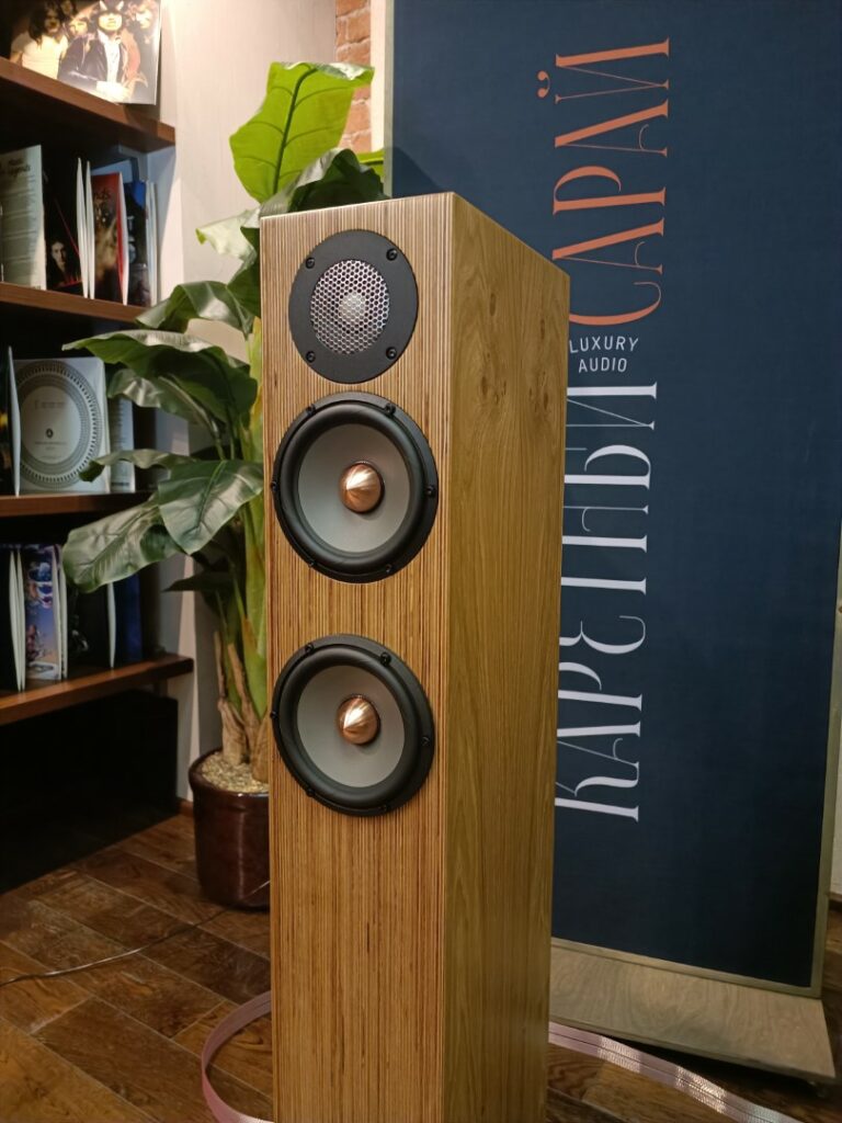 Penaudio Sara Diamond