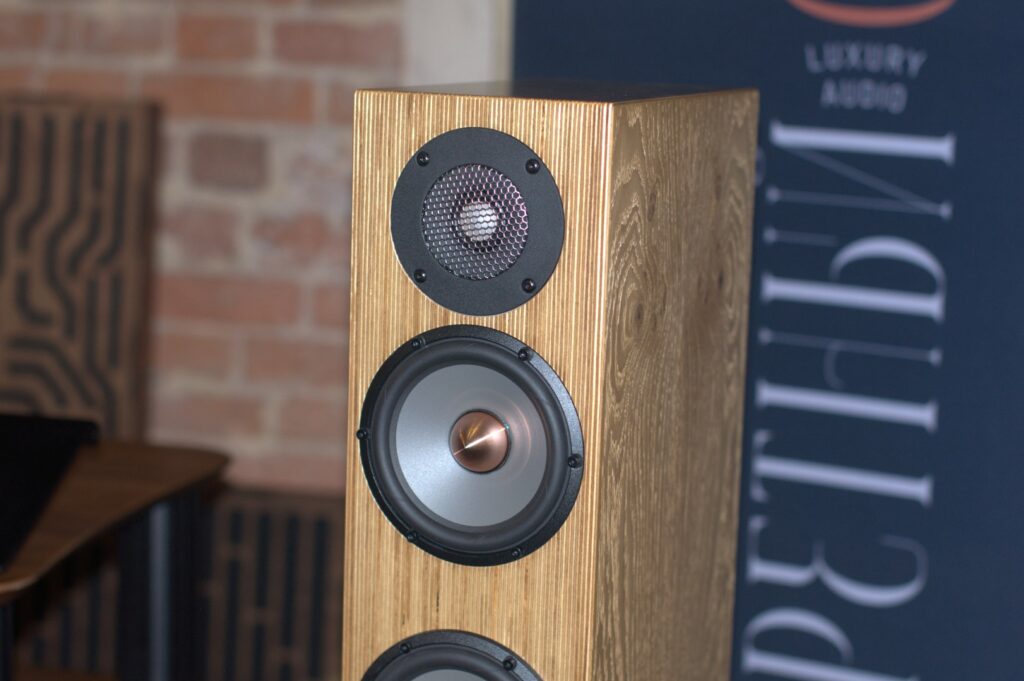 Penaudio Sara Diamond