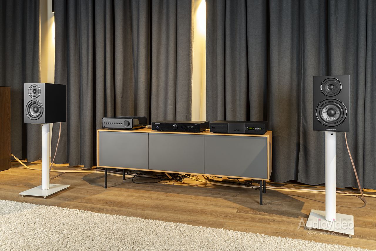 Усилитель/ЦАП Phaze Audio Volt с мониторами Wharfedale Diamond 12.2i | Обзор журнала SalonAV