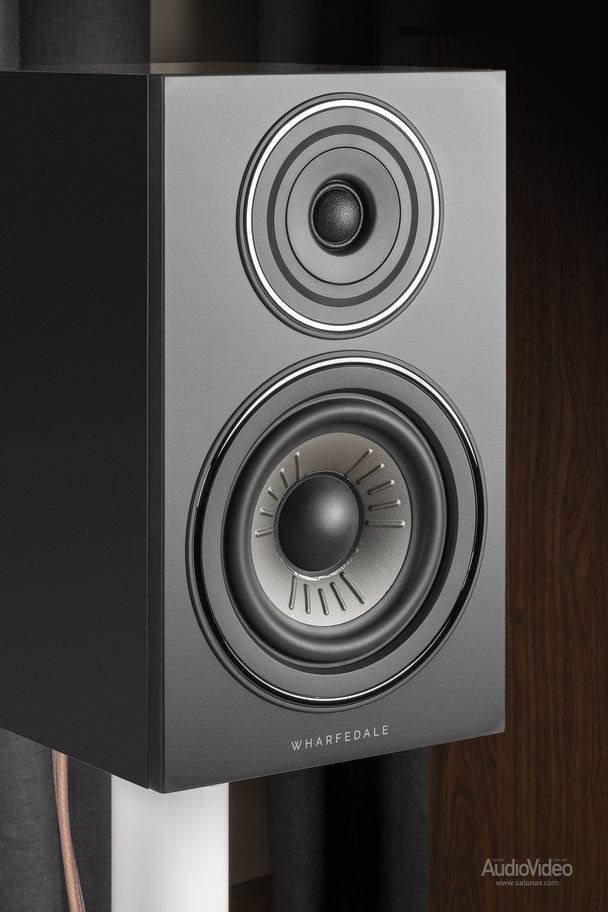 Усилитель/ЦАП Phaze Audio Volt с мониторами Wharfedale Diamond 12.2i | Обзор журнала SalonAV