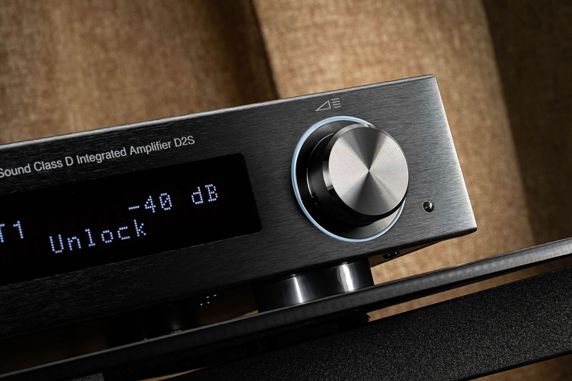 Тест интегрального усилителя Premiera D2S: как улучшать цифровые усилители • Stereo.ru