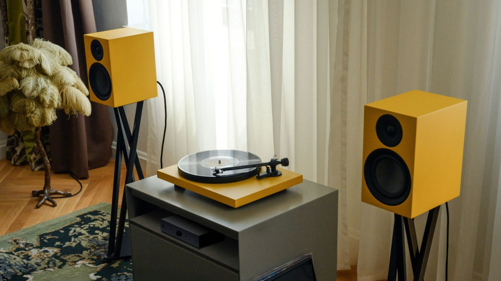 Pro-Ject Colourful Audio System E в новых цветах уже в продаже