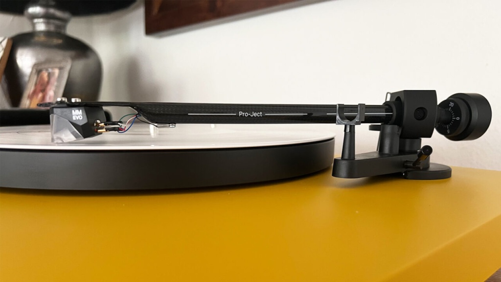 Pro-Ject Debut EVO 2 завоевал награду портала Audiograde