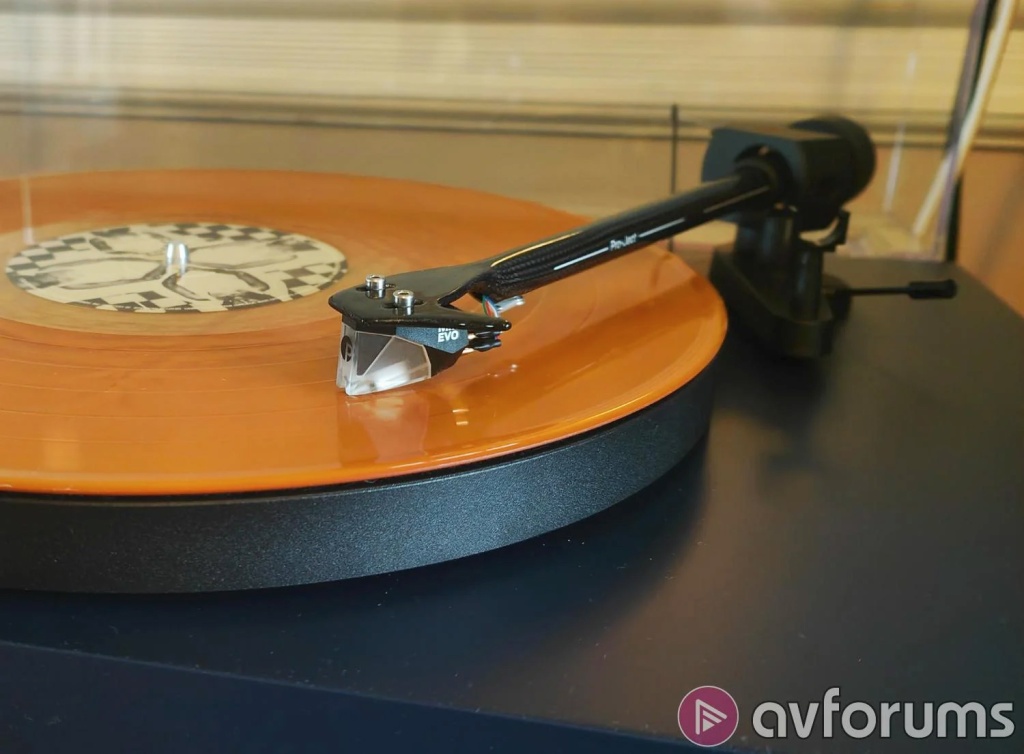 Pro-Ject Debut EVO 2 завоевывает награду AVForums