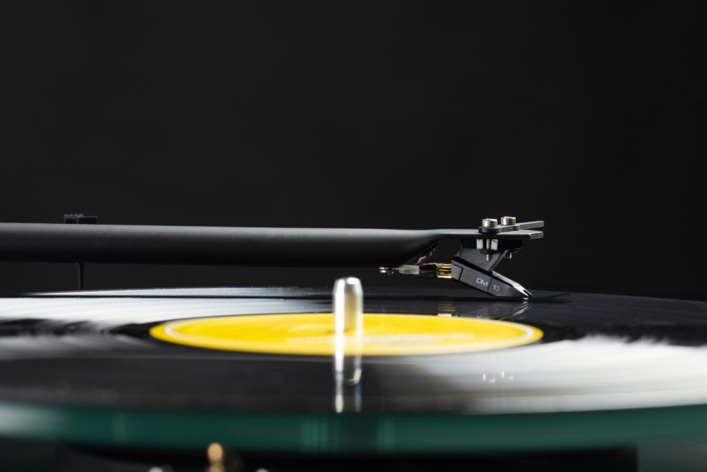 Pro-Ject T1 EVO завоевал награду издания Hi-Fi Choice