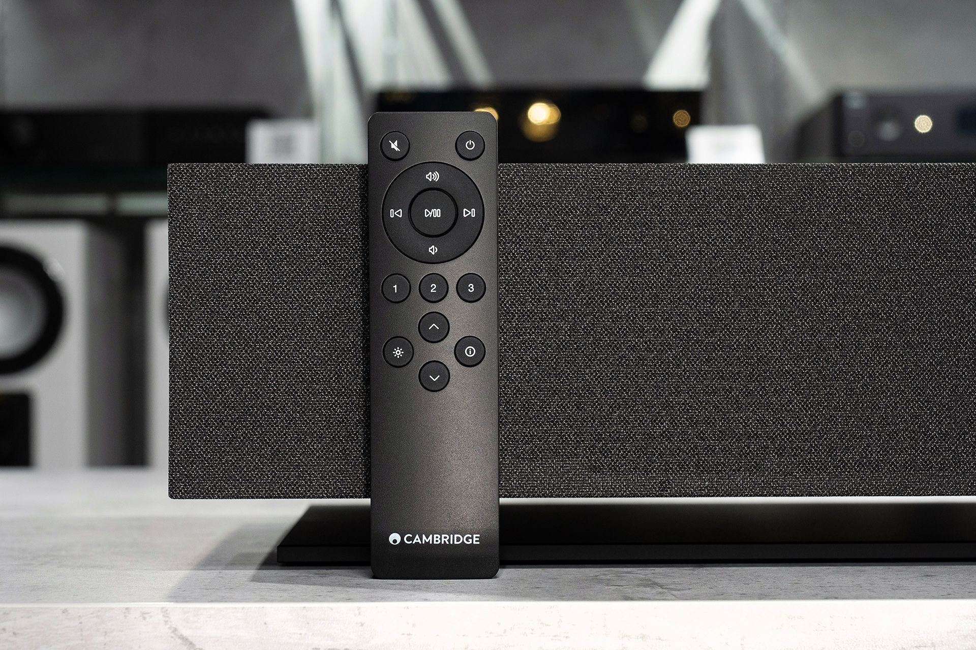Тест Cambridge Audio Evo One: плотность звука на квадратный сантиметр • Stereo.ru