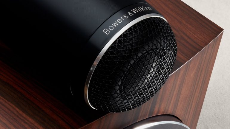 Bowers & Wilkins 702 S3