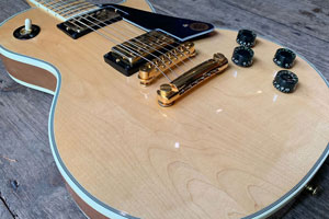 Редкий кленовый Gibson Les Paul Custom, принадлежавший самому Лес Полу, продали на Reverb за &#163;11 000