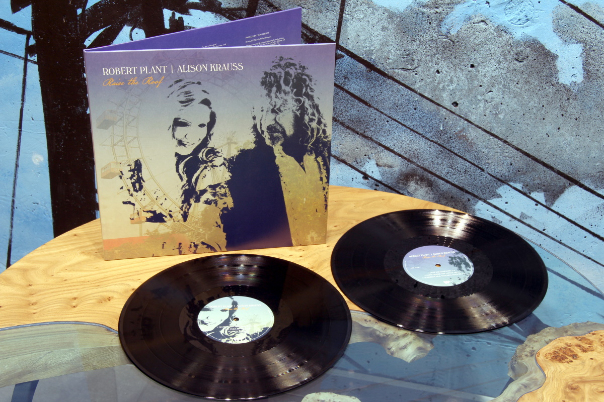 Robert Plant & Alison Krauss – Raise the Roof