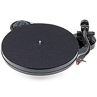 Виниловый проигрыватель Pro-Ject RPM 1 Carbon