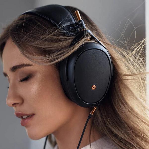 

Охватывающие наушники Meze, Liric Black