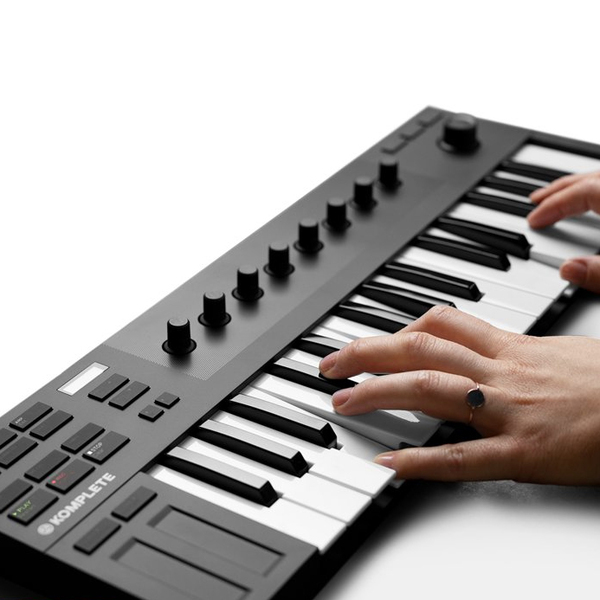 MIDI-клавиатура Native Instruments Komplete Kontrol M32 - фото 4