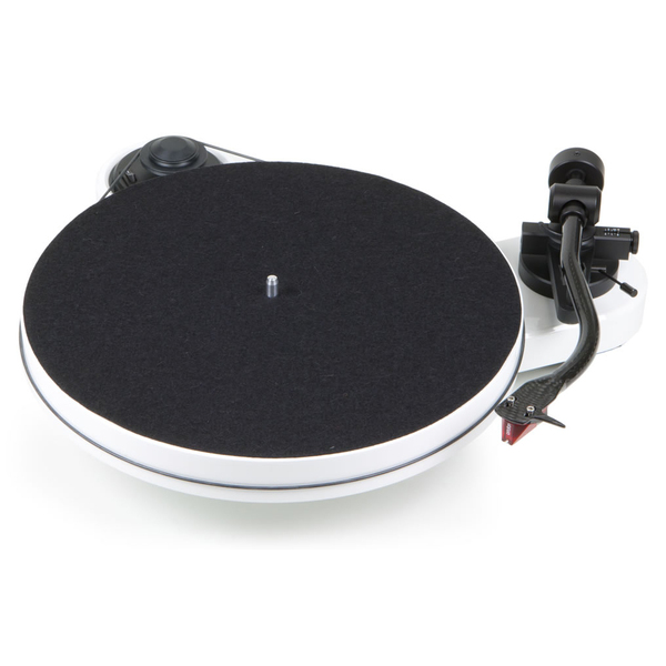 Виниловый проигрыватель Pro-Ject RPM 1 Carbon White (2M Red) RPM 1 Carbon White (2M Red) - фото 1