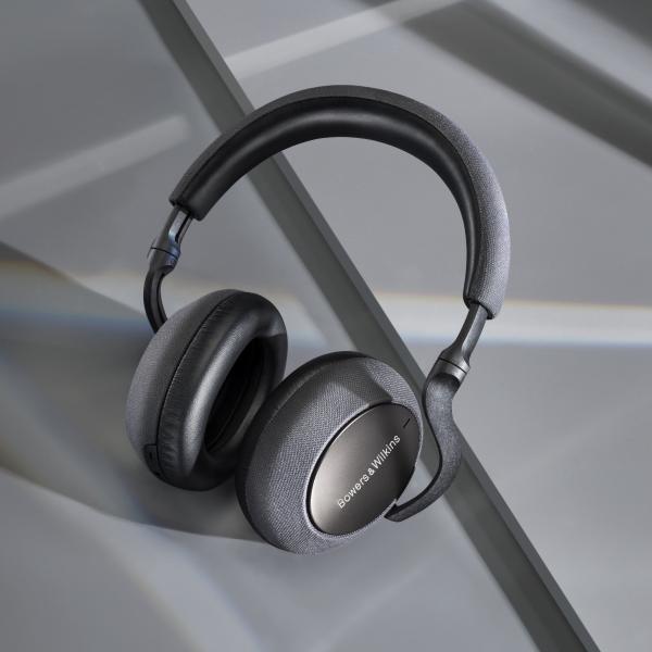 Беспроводные наушники BW