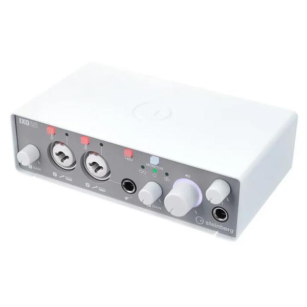 Аудиоинтерфейс Steinberg IXO22 White
