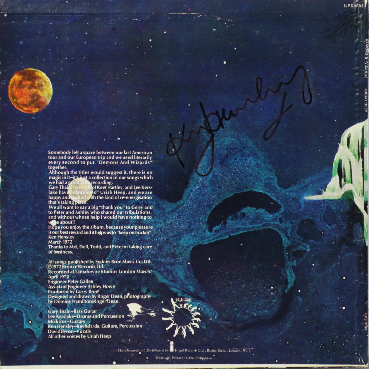 Demons and wizards uriah heep. Обложка альбома Uriah Heep 1972 Demons and Wizards. Uriah Heep / Demons and Wizards / 1972 г.. Uriah Heep Demons and Wizards обложка. Uriah Heep Demons and Wizards 1972 обложка.