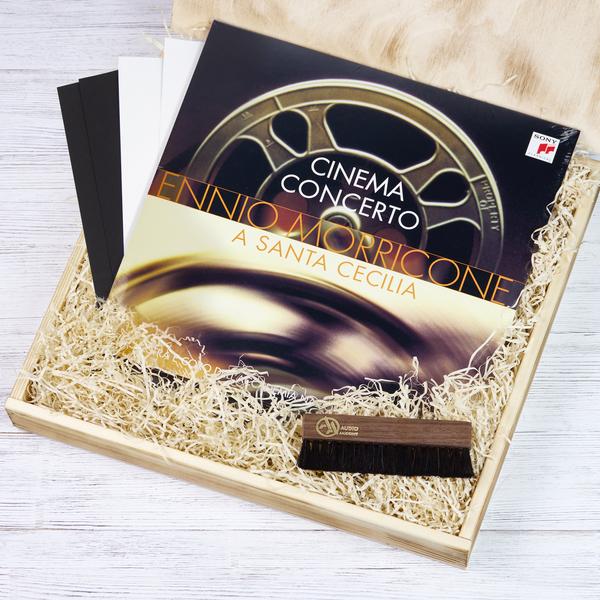 Подарочный набор с виниловой пластинкой Audiomania Подарочный набор по уходу за винилом PREMIUM WOOD VINYL BOX ennio morricone – cinema concerto 2 lp