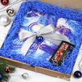 Новогодний подарочный набор "МУЗЫКАЛЬНЫЙ ПОДАРОК ДЕДА МОРОЗА" с виниловой пластинкой с рождественскими песнями