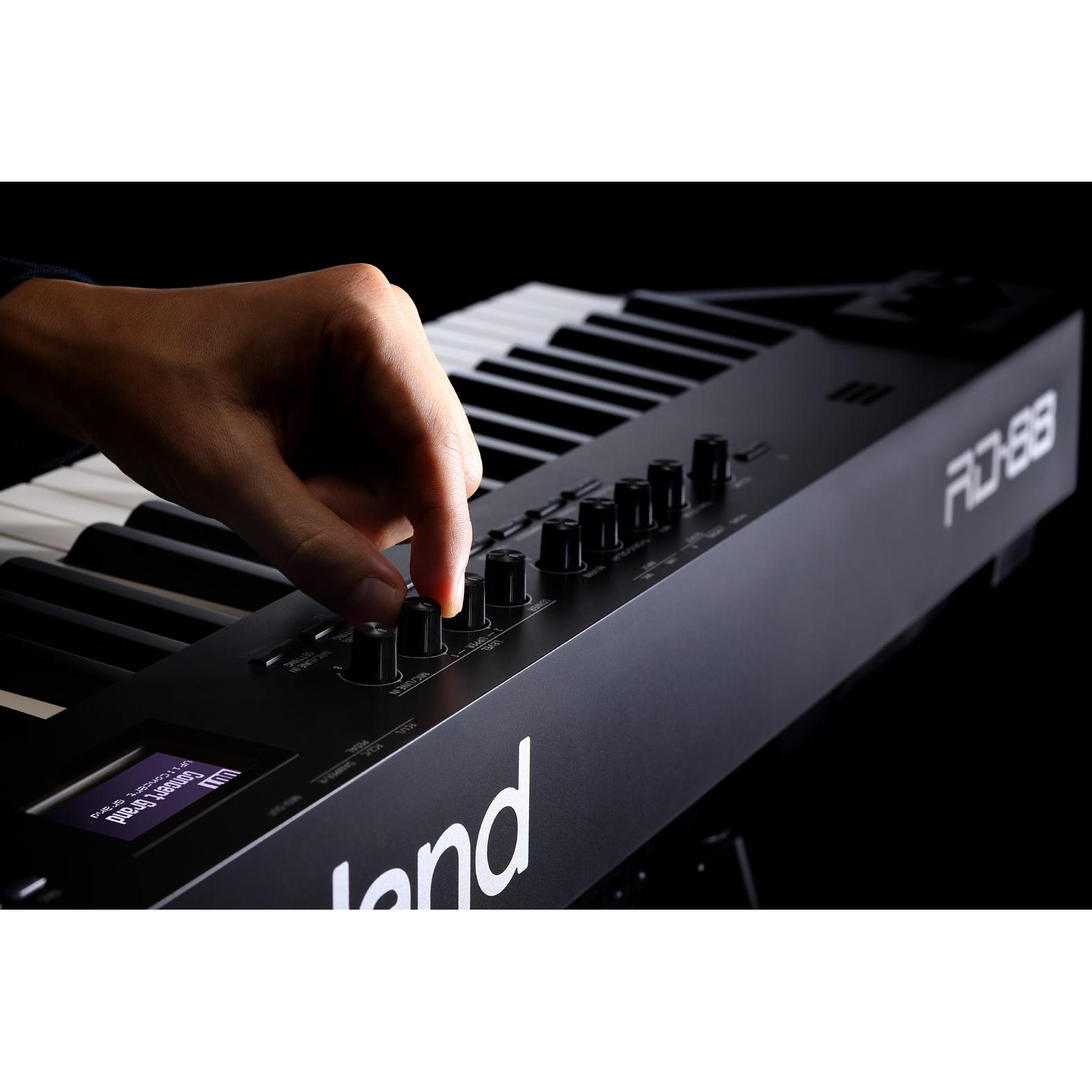 Цифровое пианино Roland RD-88.